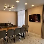 Park House 帕利亚尼西亚