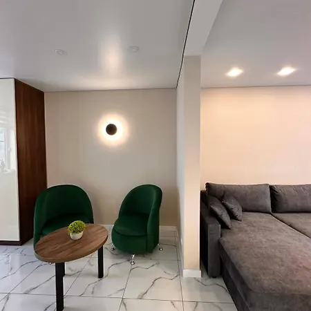 Park House Apartment *